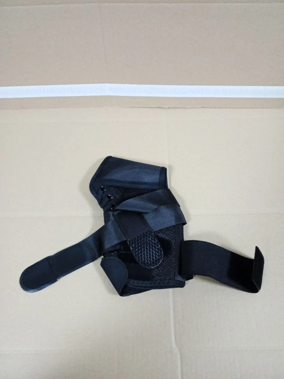 Adjustable Ankle Brace Removable Stabilizers Support Sprains Sports Medium New