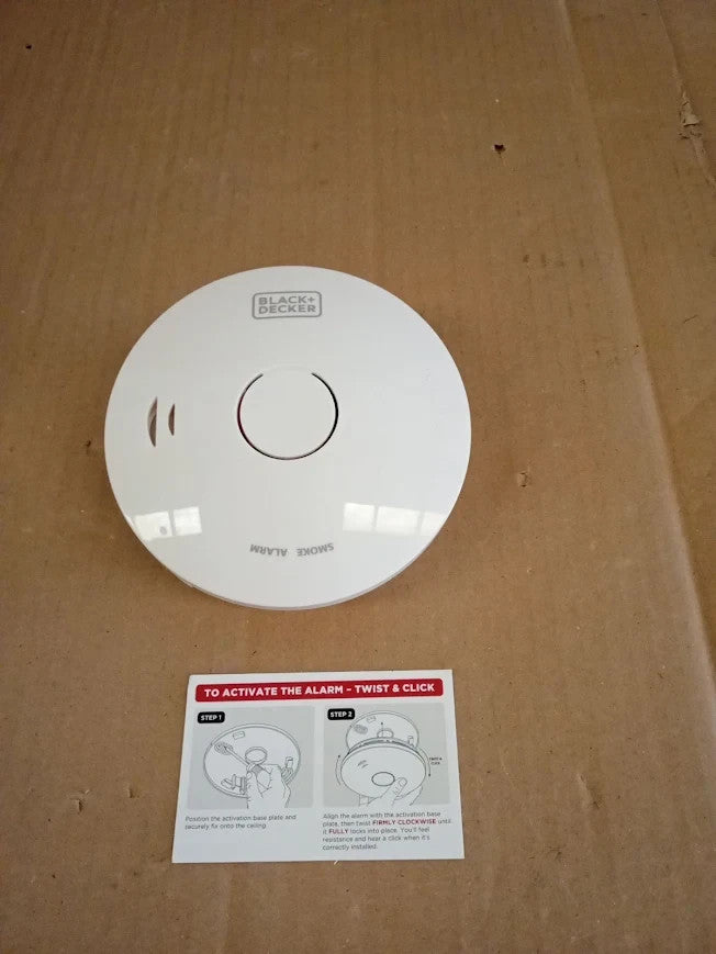 Black+Decker Smoke Alarm Home Battery Powered Easy To Install Detector New