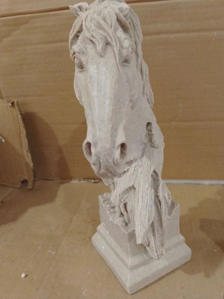 Pigpigfly Sculptures Animal Horse Head Decorative Broken Ears 34x18x17cm
