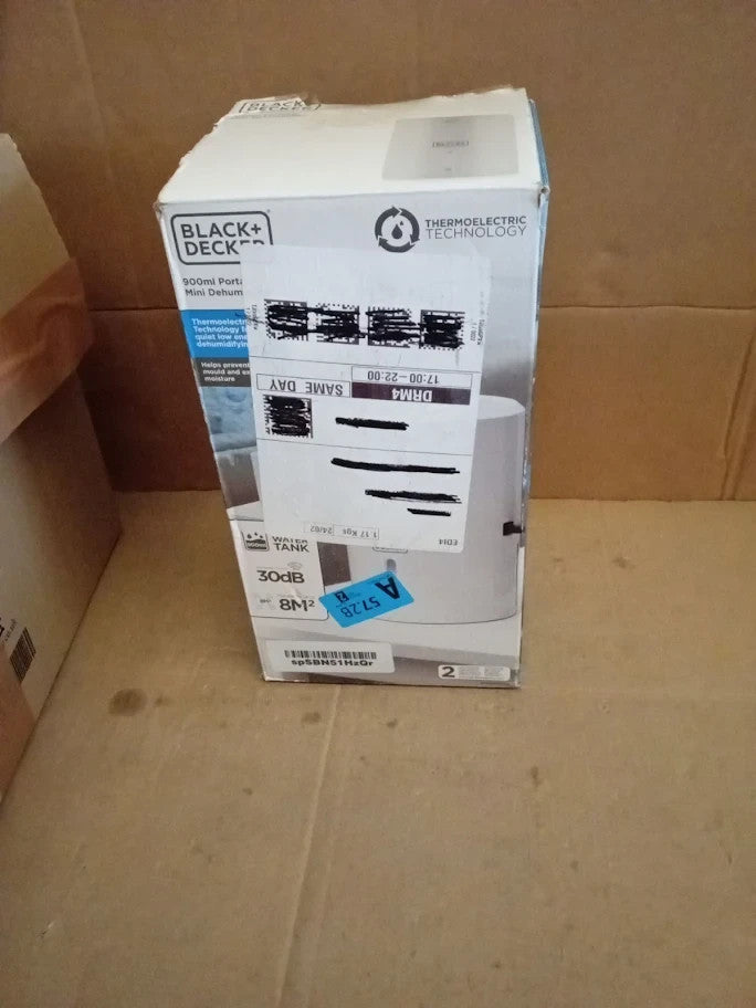 Black Decker 900ml Portable Mini Dehumidifier White BXEH60001GB New