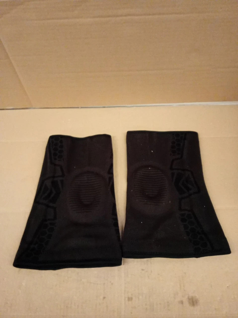 CAMBIVO Knee Brace Patella Gel Pad Side Stabilizers Daily Support 2 Pack XXL