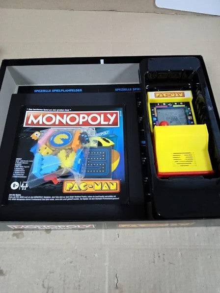 Hasbro Monopoly Arcade Pac Man Board Game 33.5x 27cm Children 8+ New