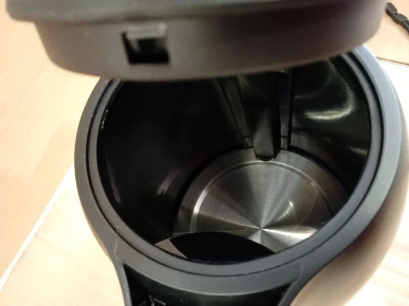 Amazon Basics Electric Kettle 1.7L 3000W BPA Free 360 Base Auto Shut Off