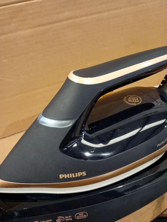 Philips PerfectCare 6000 Series Steam Generator Powerful Steam 2400W PSG6066/26