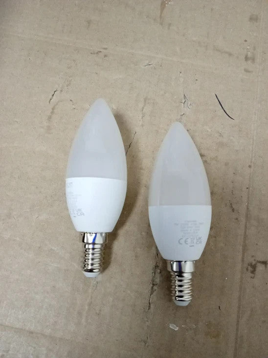 Amazon Basics LED E14 Small Edison Screw Candle Bulb 6W Equivalent 40W