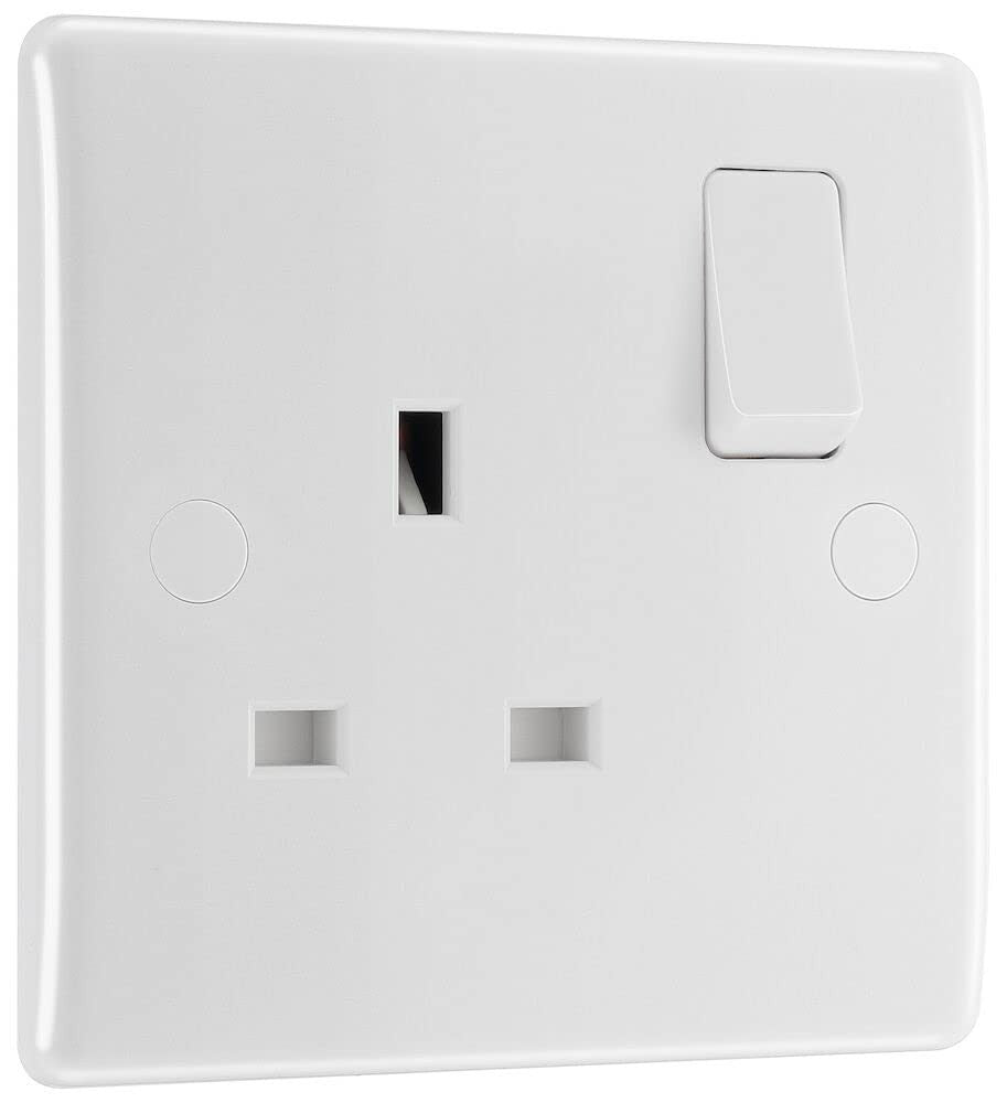 BG Electrical Single Switched Power Plug Wall Socket Round Edge Nexus 800 New