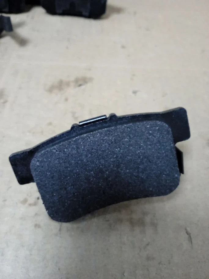 Bosch BP1168 Brake Pads Car Rear Axle Quality Reduced Noise Dust ECER90 New