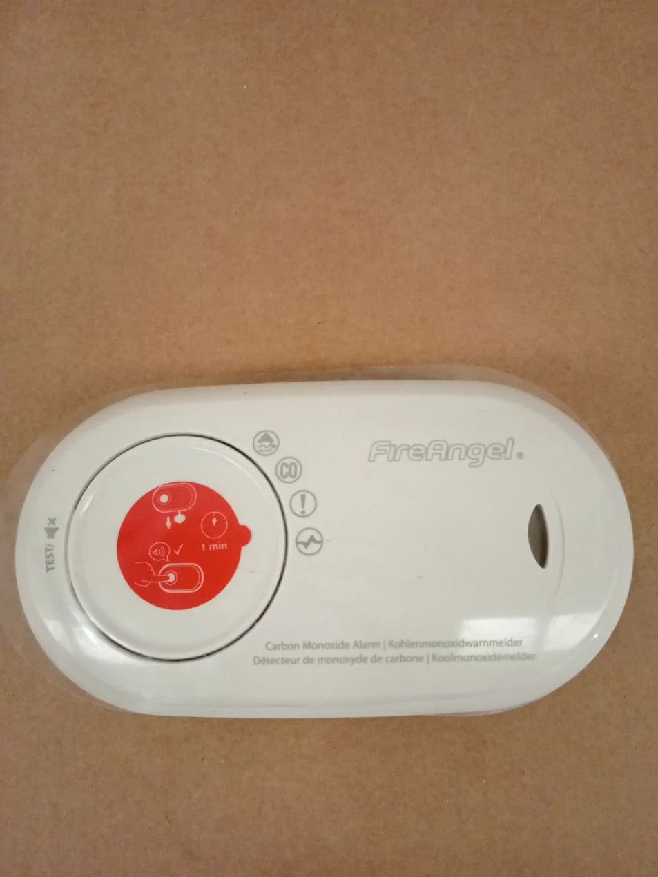FireAngel FA3820 Carbon Monoxide Detector Portable Modern Durable Design White