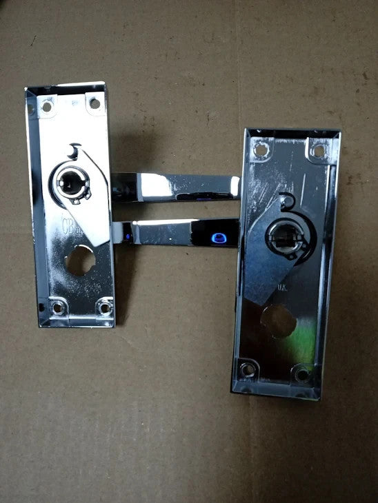 Carlisle Brass CBV31WCCP Victorian Lever Privacy Furniture Contract Range