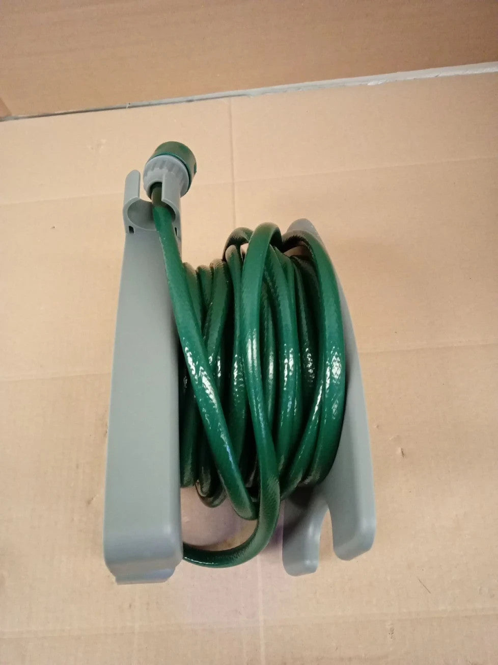 Green Haven Garden Hose Pipe Reel 10m 32ft Lightweight Compact 7 Pattern Spray