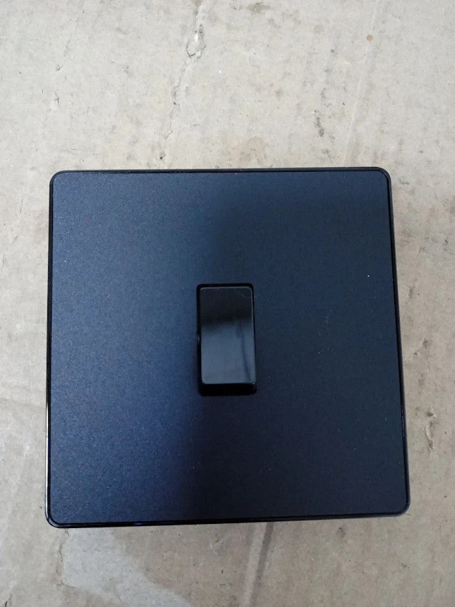 BG Electrical Single Wall Light Switch 2 Way Screwless Front Plate PCDMB12B