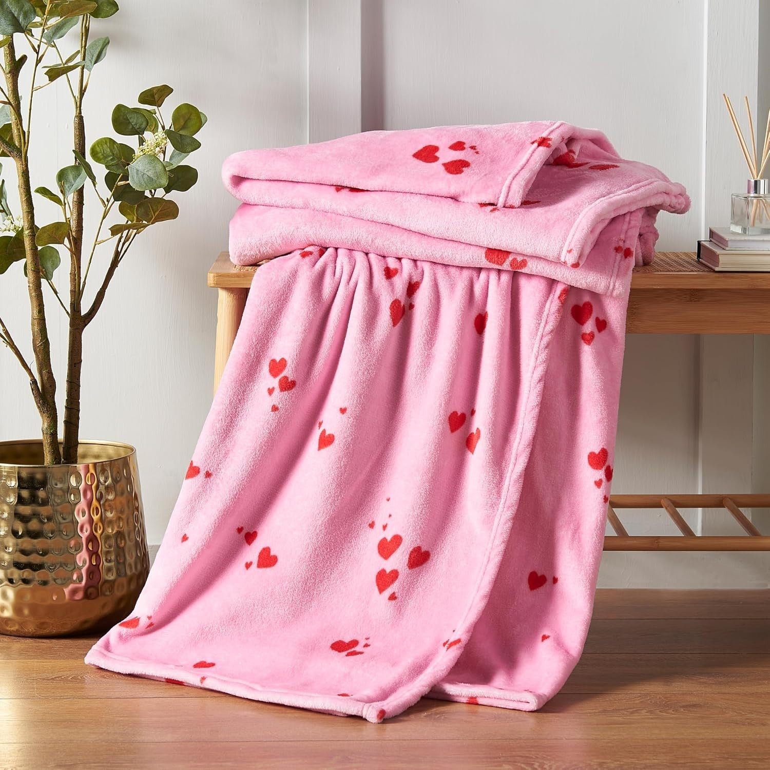 Catherine Lansfield Heart Cosy Fleece Oversized 200x240cm Blanket Throw Pink New