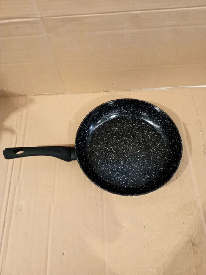 Blackmoor 67080 Classic 28cm Frying Pan Non Stick Coating Cool Touch Handle