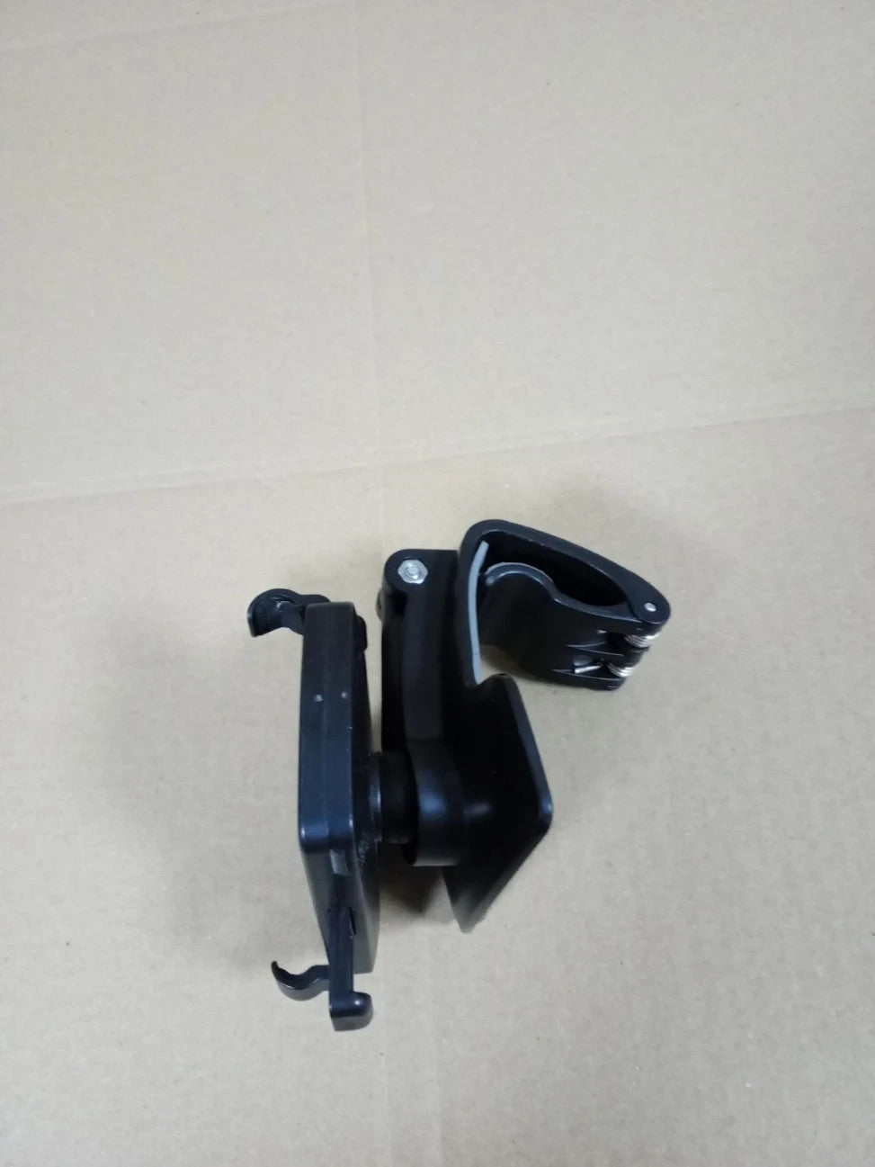 Anteel Car Phone Mount Rotating Dashboard Clip Cell Phone Holder 360° Rotation