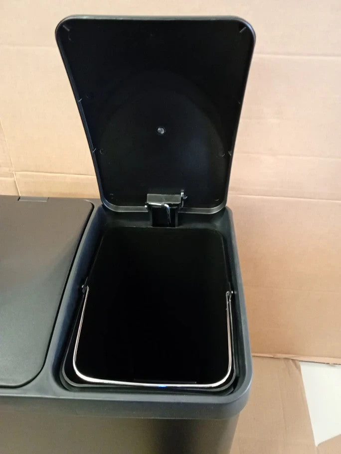 Habitat 30Liter Twin Compartment Recycling Bin Made Steel 48.5x37x40cm Black New