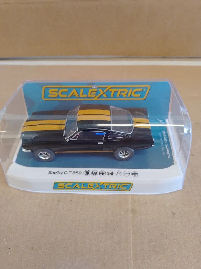 Scalextric C4542 Shelby Mustang GT350H Hertz Edition Cars USA Classic 3+ New