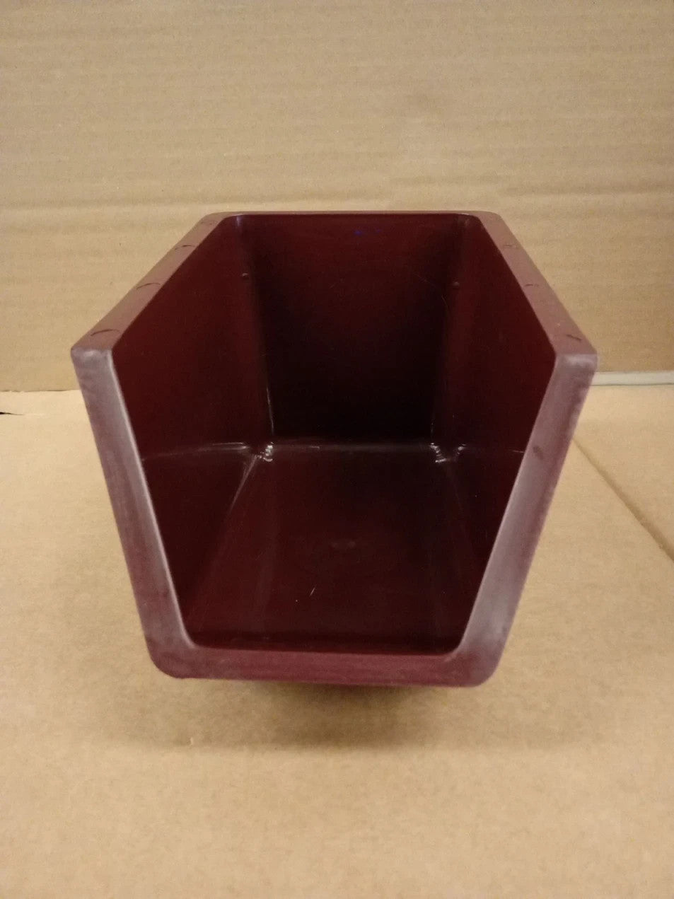 Beaumont Undercounter Cork Cap Catcher Mount 25mm Depth Bars Restaurants