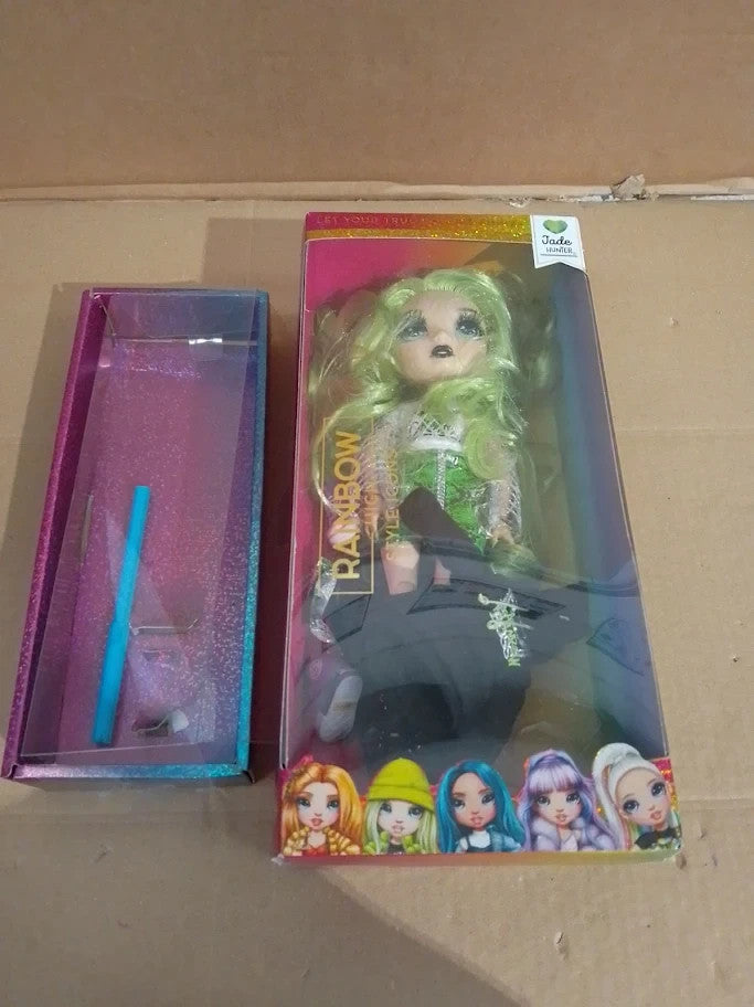 Rainbow High Style Icons Jade 28cm Fashion Doll Long Brushable Hair New