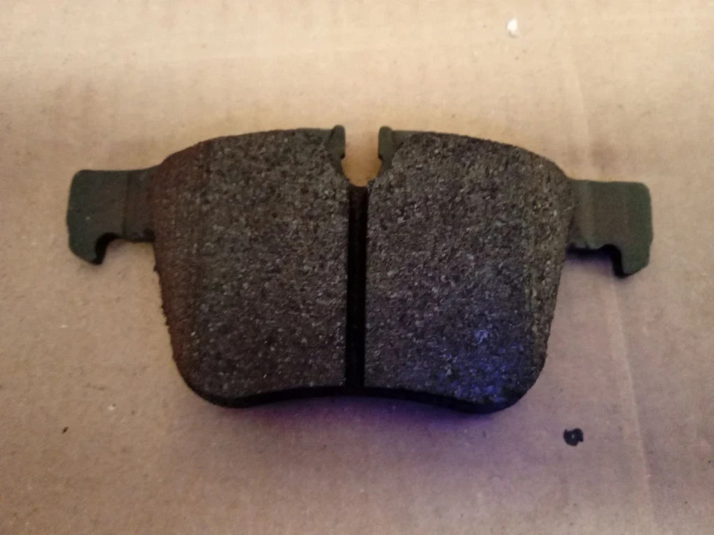 Bosch BP1993 Rear Brake Pads 4 Pieces Car ECE R90 Low Noise Dust Copper Fre New