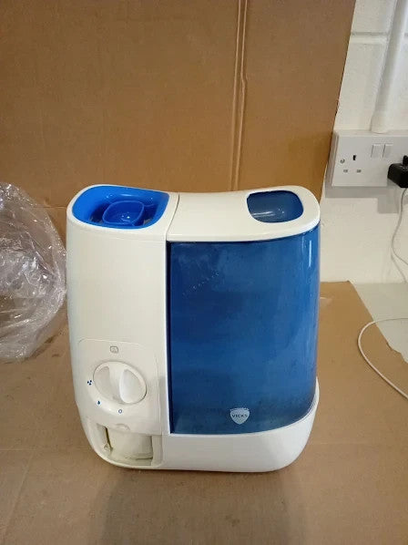 Vicks Warm Mist Humidifier 3.8L Tank Comfortable Sleep Easy 12x12.4x7.7cm New
