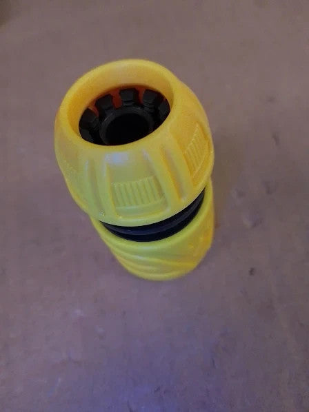 Elthmpr Garden Hose Water Pipe 10m Outdoor 1/2in Connector 22x19cm New