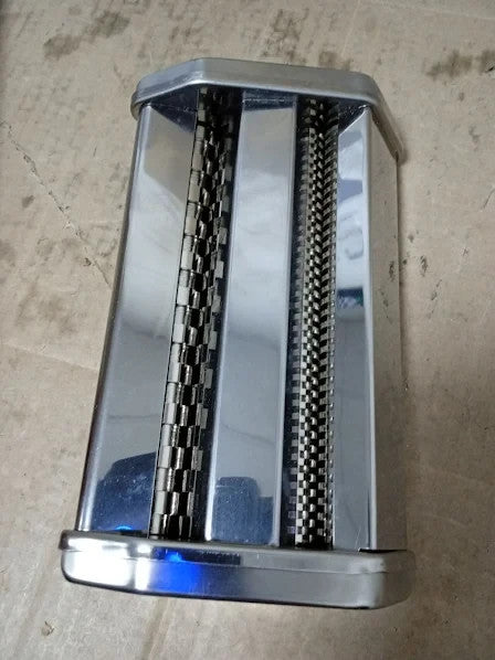 KitchenCraft World Flavours Pasta Maker Manual Pasta Machine 9 Adjustable