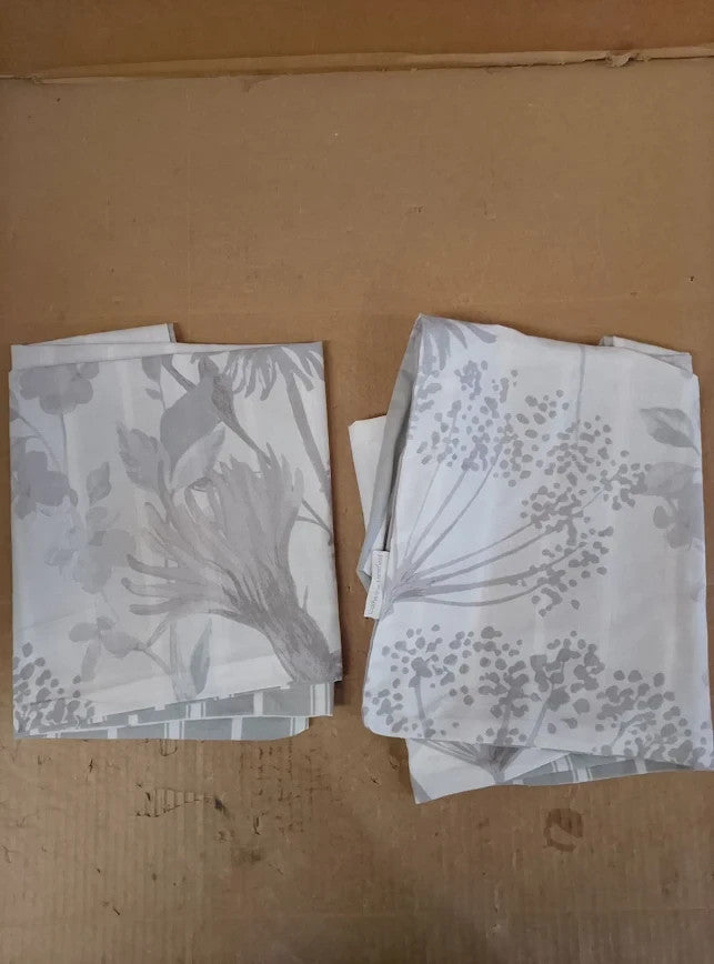 Catherine Lansfield Meadowsweet Floral Reversible Double Duvet Cover Set New