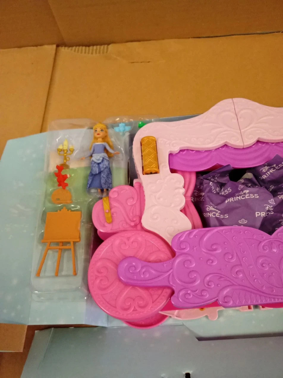 Mattel Disney Princess Carriage to Castle Transforming Playset 2in1 HWX17