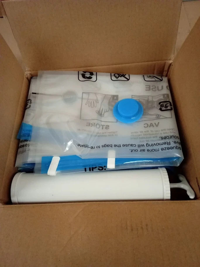 Amazon Basics Vacuum Compression Zipper Storage Bags Airtight Valve Pump New