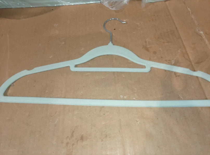 Sasha Morel 50 Pack Velvet Coat Non Slip Velvet Hangers Clothes 23x0.6cm