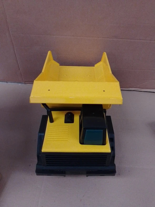 Tonka Steel Classics Mighty Dump Truck Kids Construction Vehicle 06087FFP 3+