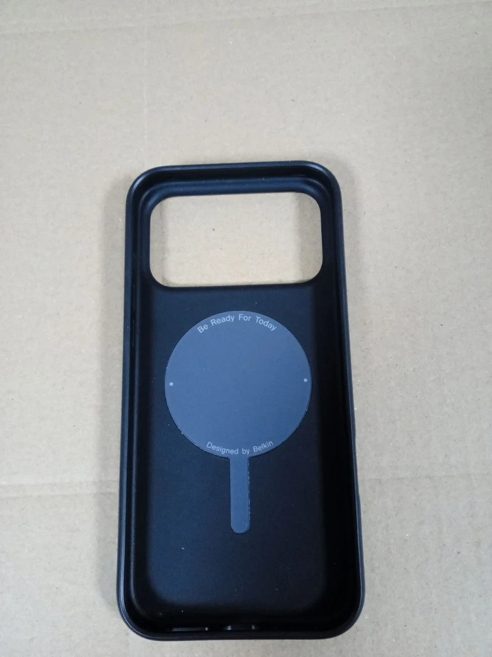 Belkin SheerForce Protect MagSafe Compatible iPhone 17 Pro Max Case Slim New