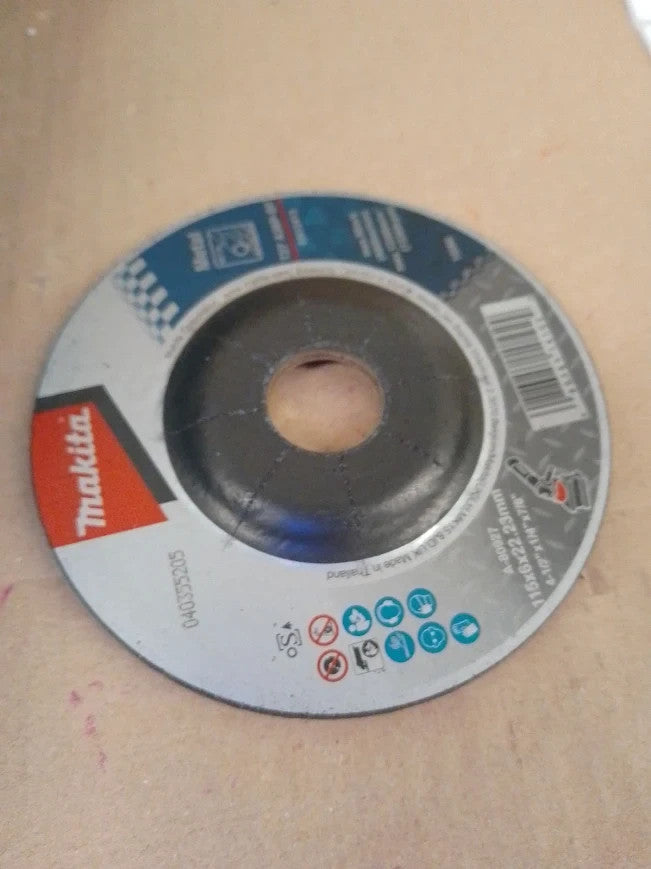 Makita GA4530RKD 1 110V 115mm Angle Grinder Complete Diamond Blade Supplied