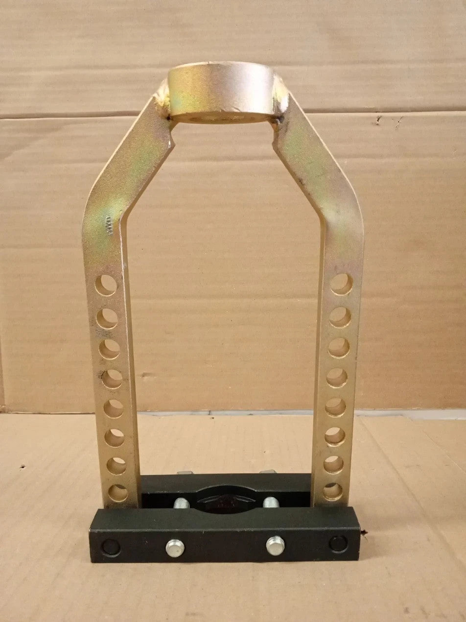 BGS 1518 Propshaft Separator Gold Black Metal Mechanical Modern Design
