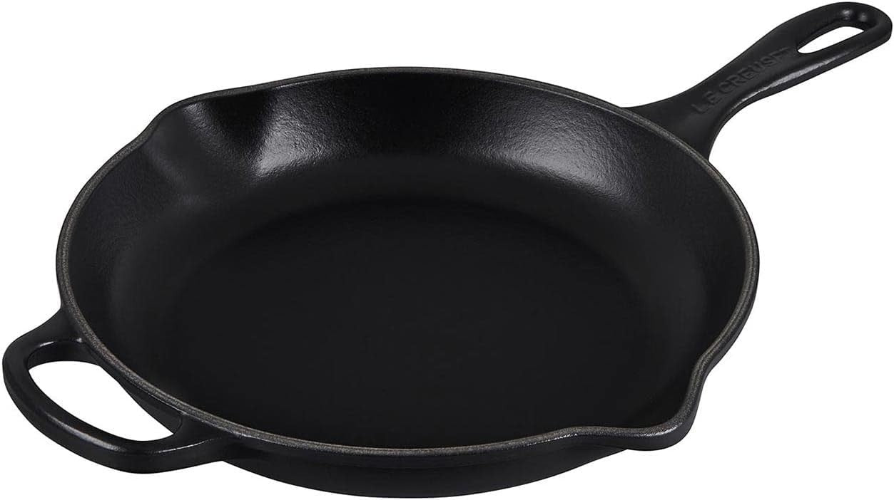 Le Creuset Signature Enamelled Cast Iron Skillet Frying Pan 23cm Black New
