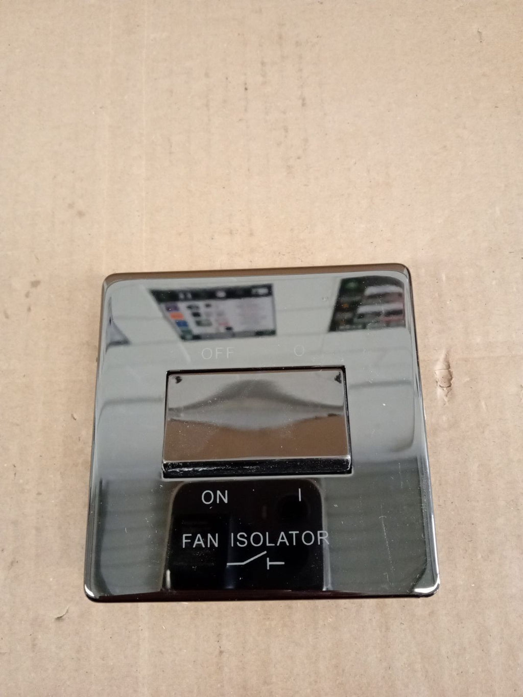 BG Electrical Screwless Flatplate Triple Pole Fan Isolator Switch 10AX Black