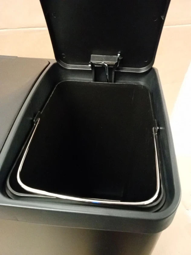 Habitat 30L Twin Compartment Recycling Bin Black 48.5x37x40cm New