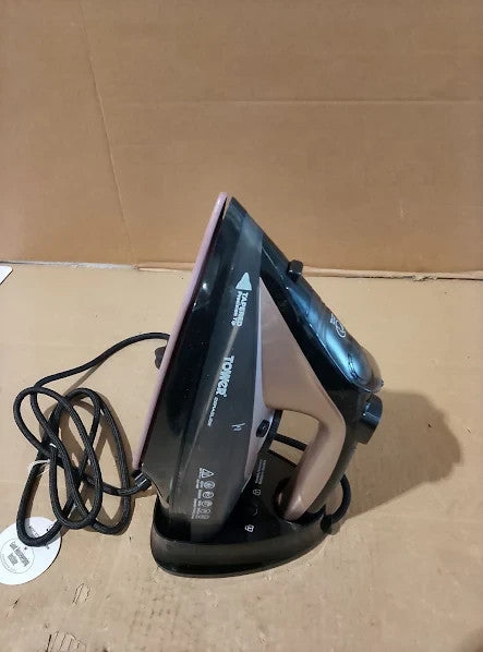 Tower Cordless Steam Iron 2800W Corded Cordless Flexible Ironing 12x31.5cm