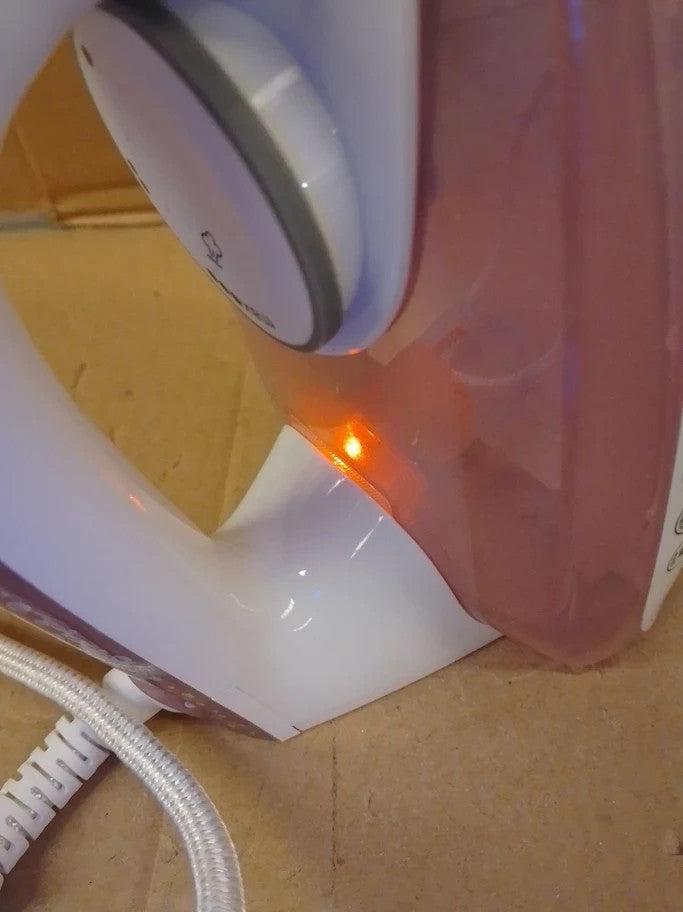 Russell Hobbs Glide Steam Iron Pearl Infused Ceramic Soleplate Smooth 315ml Tank