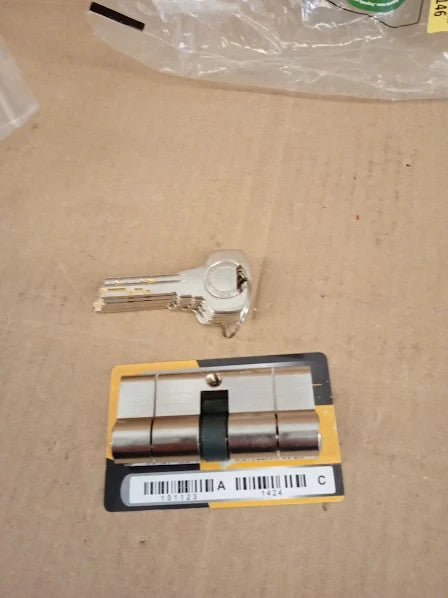 Yale YC2100 Double Entry Lock Cylinder DB 35X35 NI 7x1.5x3.3cm New