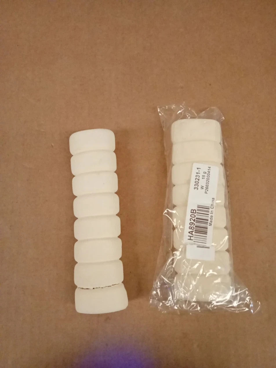 TopHomer 2 Pieces Door Knob Covers Door Handle Soft Foam Cover Guard Protection
