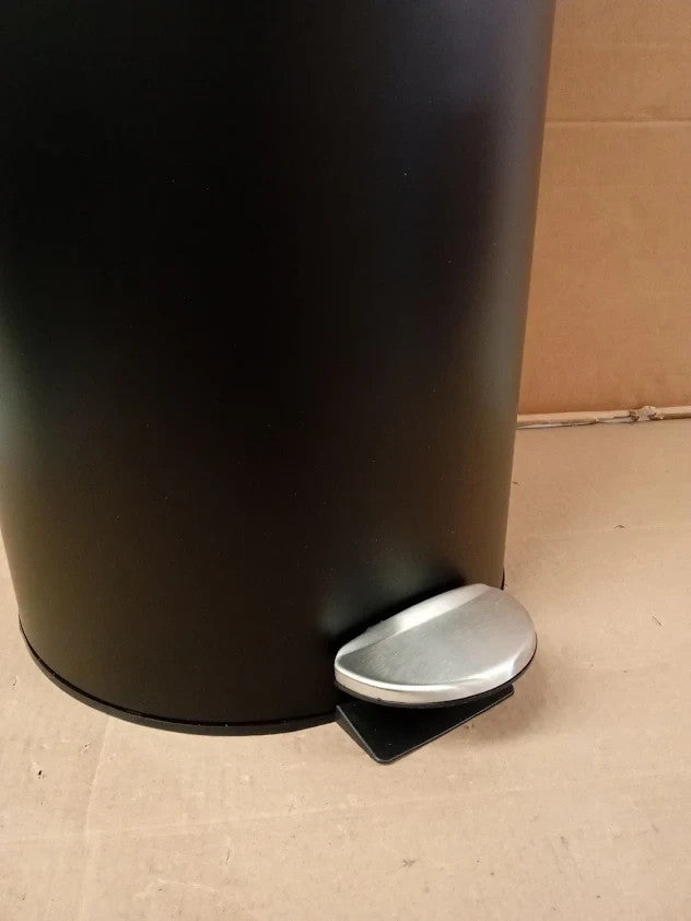 Habitat 30Litre Domed Pedal Bin Made From Steel Inner Bin Black 67x29x29