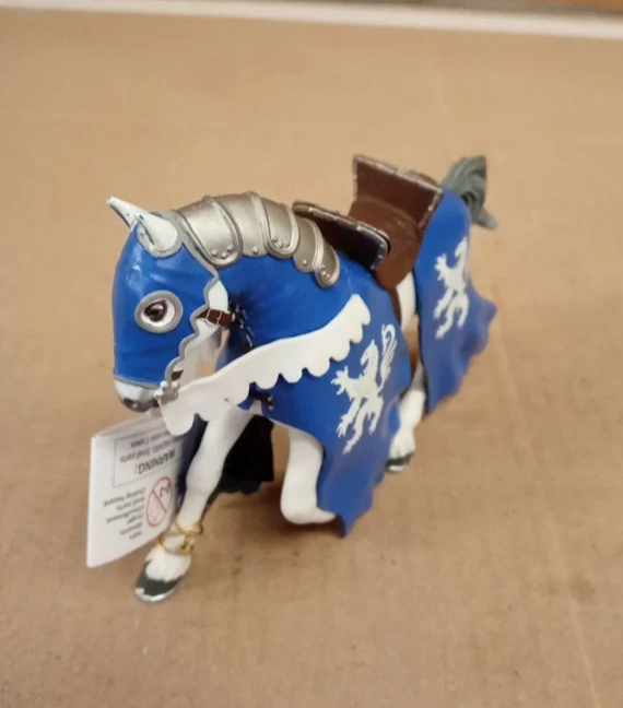 Papo Realistic Lion Knight Horse Figure Lance Ages 3+ Medieval Toy Design
