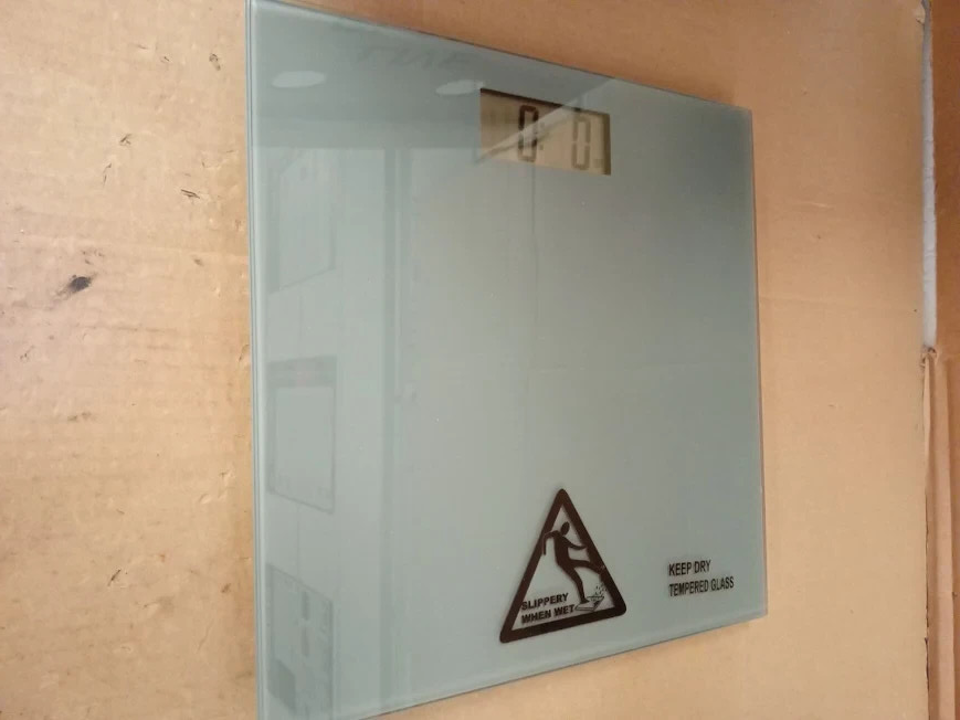 Argos Home Digital Bathroom Scales Grey 2.1x27x27cm Capacity 150kg