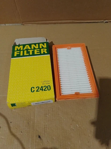 Mann Filter C 2420 Air Filter Passenger Cars Transporters 9.13x5.39x1.34in New