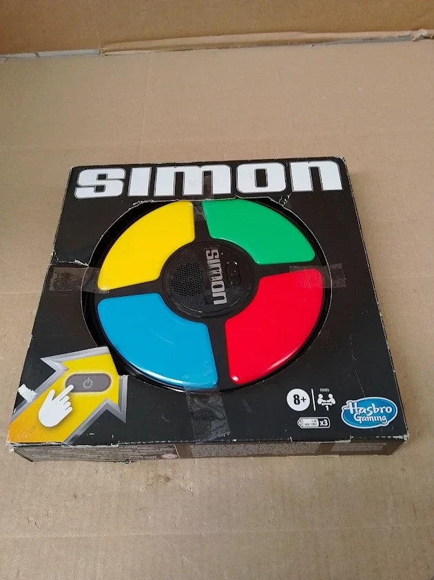 Hasbro Gaming Simon Electronic Memory Game Handheld Light Sound 8+