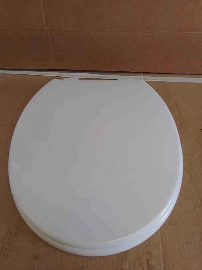 Home Essentials Plastic Toilet Seat White Soft Close Bathroom Replacement New