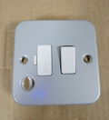 Knightsbridge M6300F Metal Clad 13A Switched Fused Spur Flex Outlet Silver