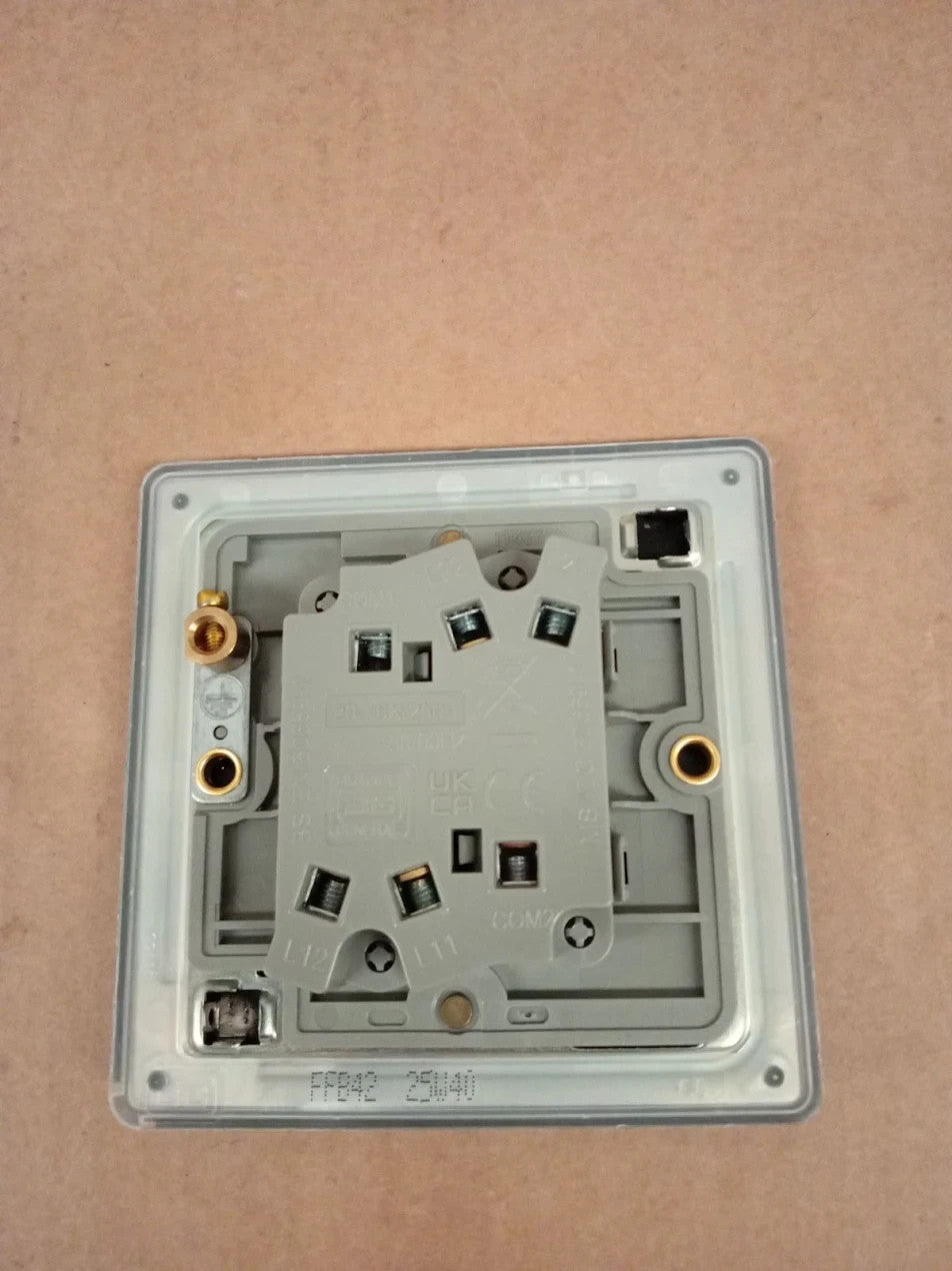 BG Electrical Double Wall Light Switch 2 Way Slim Profile 20A 16AX FFB42 New