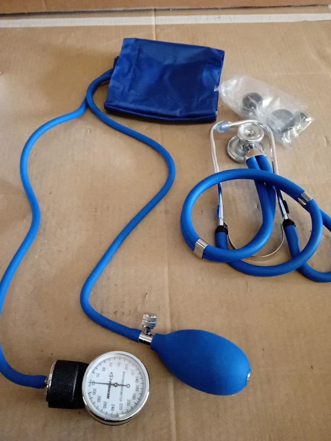 Primacare DS 9181 Aneroid Blood Pressure Monitor Kit Stethoscope Cuff Case New